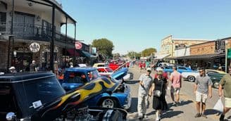 Third Annual Hill Country Mile Rod Run in Boerne, Texas Fires Up Classic Car Enthusiasm