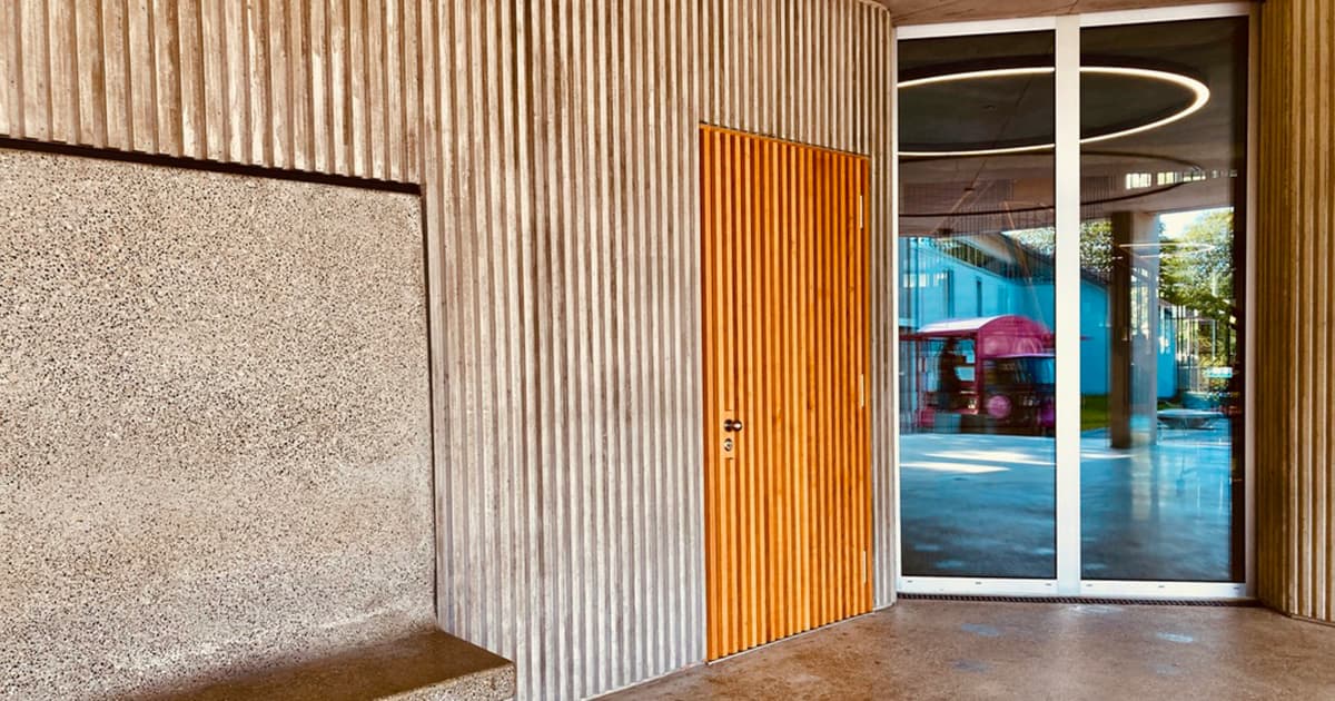 Hispanic Target Magazine Celebrates Community Leaders at Top Entrepreneur Awards 2025 During Art Basel Miami