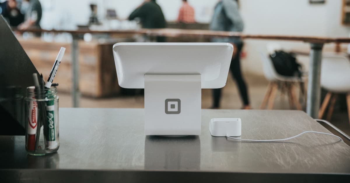 Isee Hair Celebrates 8th Anniversary with Major Wig Discounts