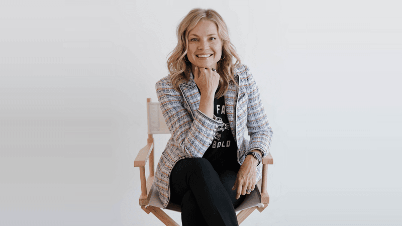 AZCREW Honors Jackie Orcutt as 2025 Woman ICON for Leadership in Commercial Real Estate