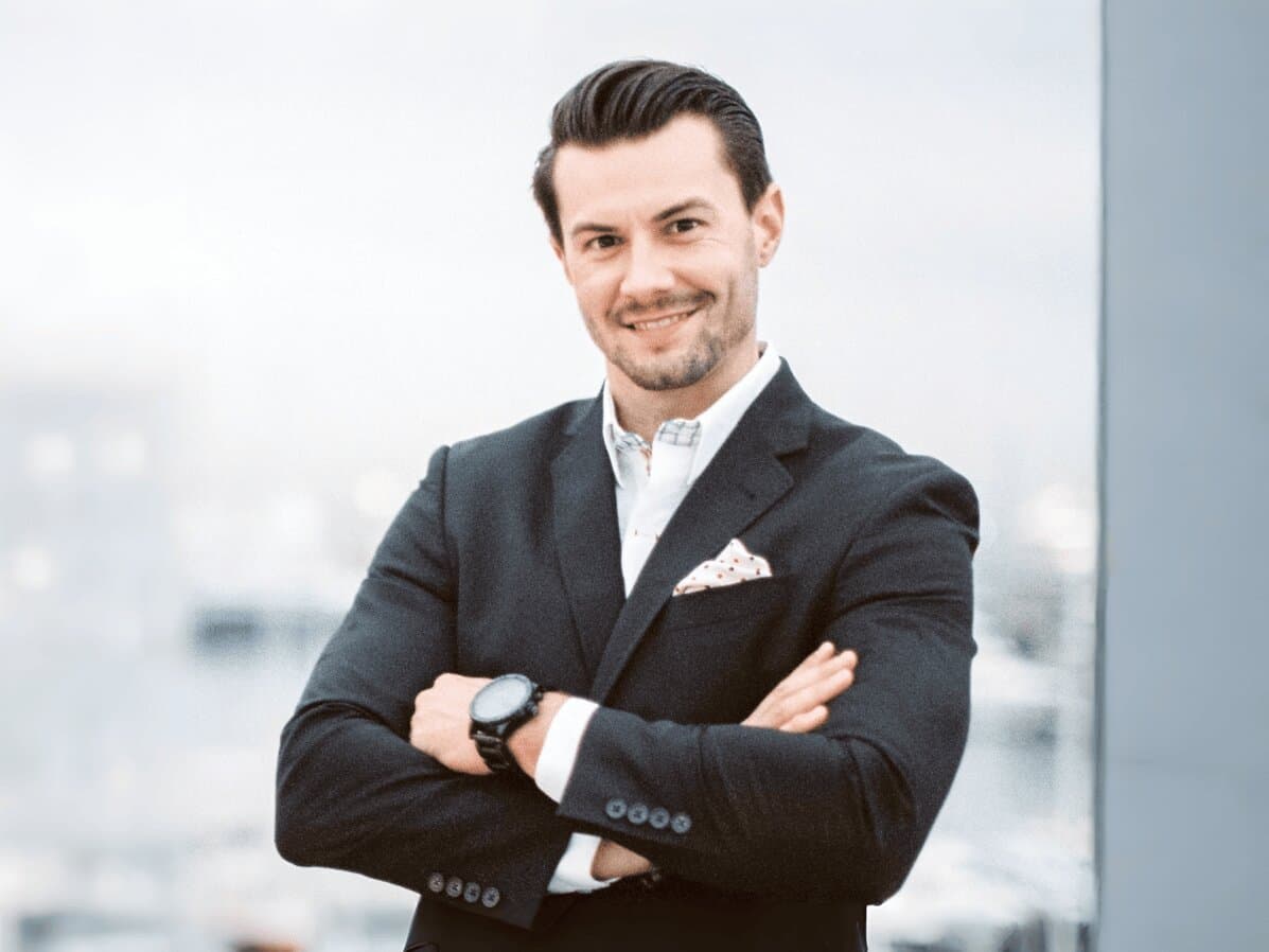 Top Gun Team Redefines Real Estate Team Model with Comprehensive Agent Support System