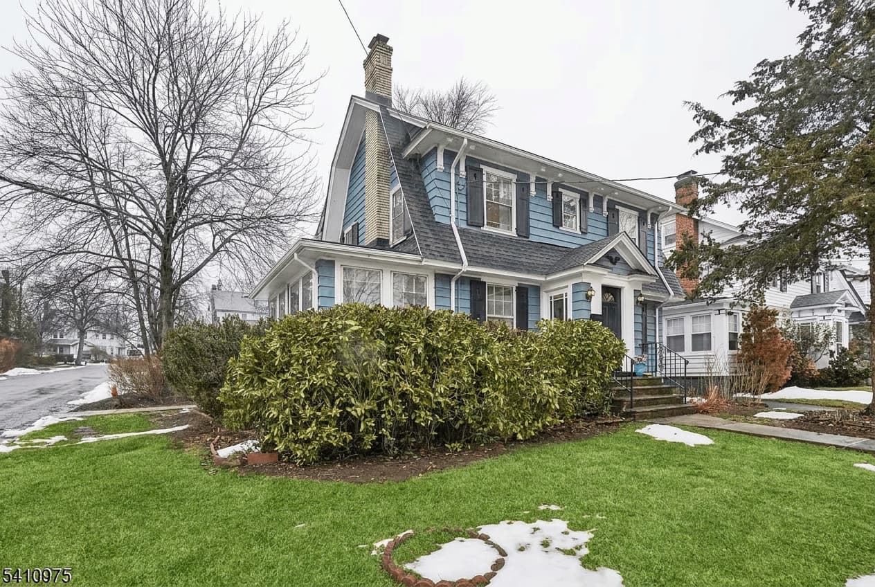 Maplewood Home Sells for 48.5% Over Asking After Strategic Prep