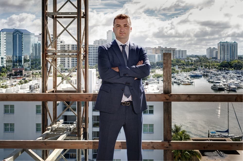 Sarasota's Luxury Real Estate Defies Florida's Cooling Market with $3M+ Cash Deals