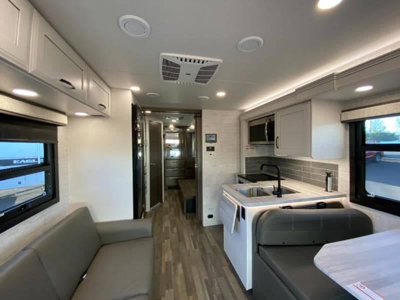 Fretz RV Expands Inventory of Fifth Wheels and Motorhomes at Pennsylvania Superstore