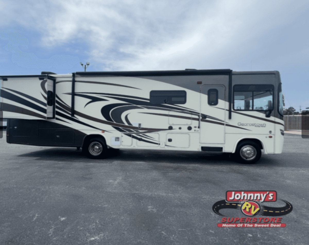 Johnny's RV Superstore Expands Access to Recreational Vehicles in Alabama with Comprehensive Support Services