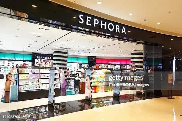 Sephora Expands Global Beauty Access Through International Product Offerings