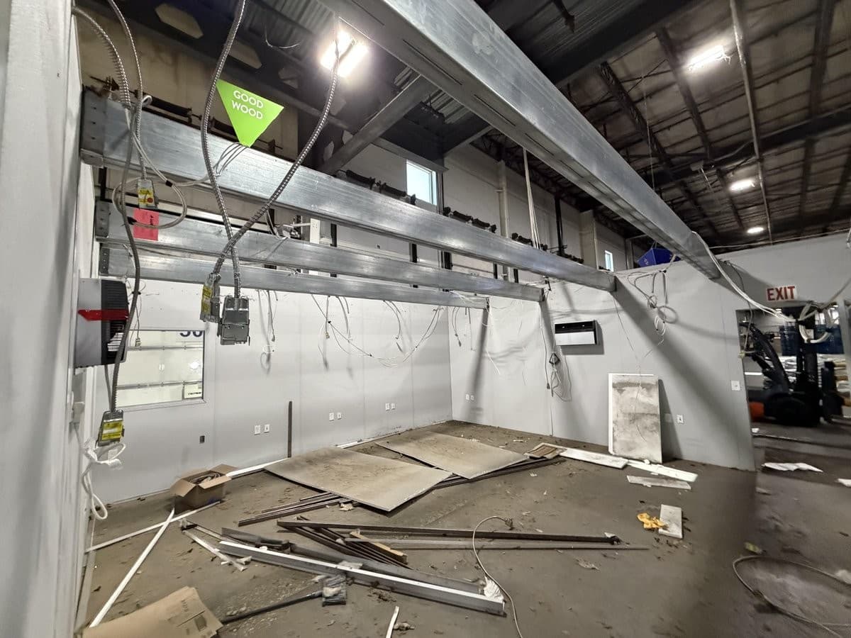 SoFlo Installations Completes Turnkey Modular Office Builds in 42 States Inside Warehouses and Plants
