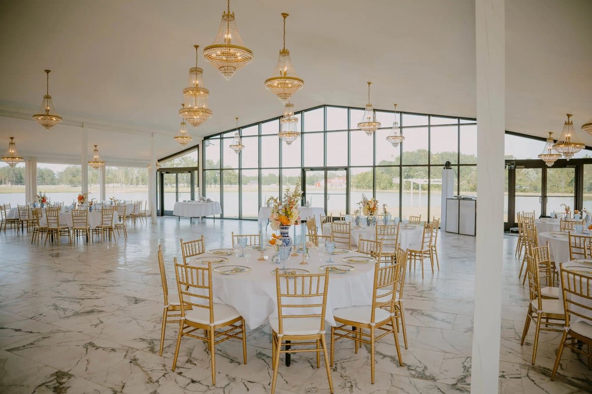 Chateau 1800 Wins Second Consecutive WeddingWire Couples' Choice Award