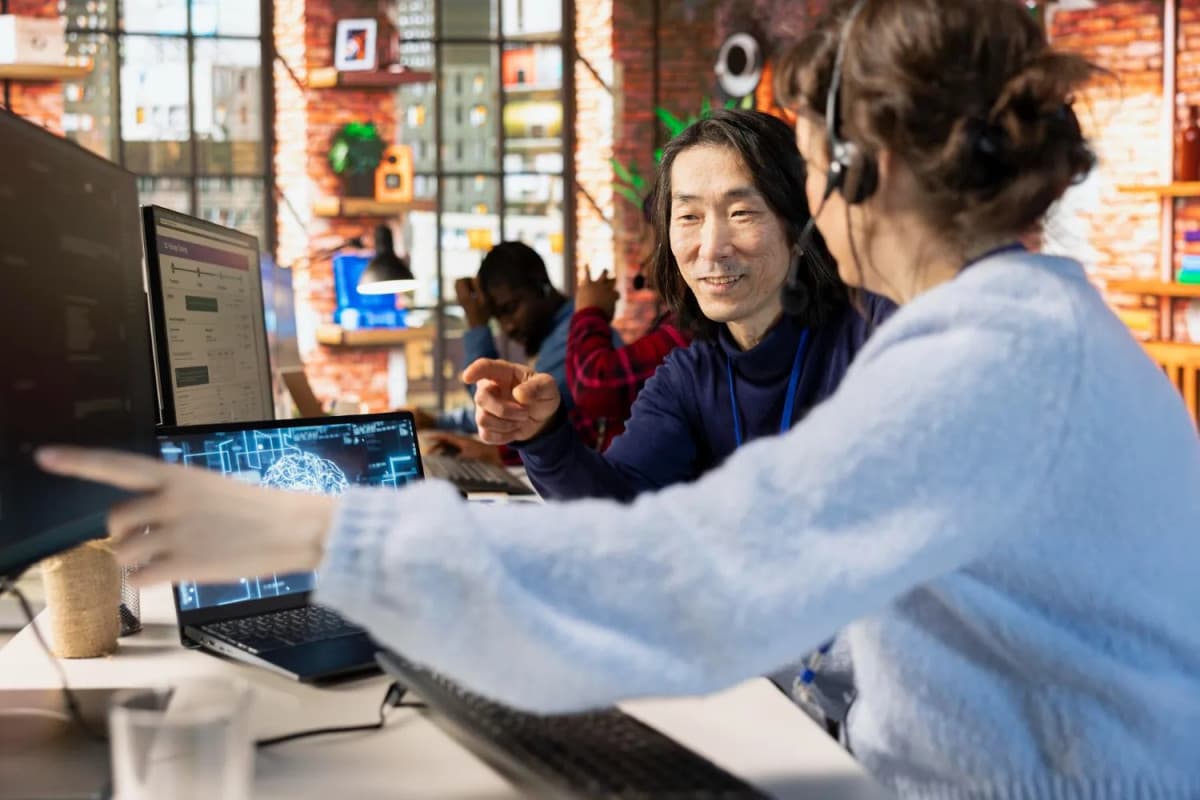 Outsure Global Launches Tailored BPO Services to Support E-commerce Growth