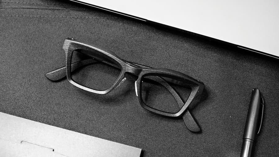 Gyges Labs Unveils Revolutionary Invisible Display AI Glasses