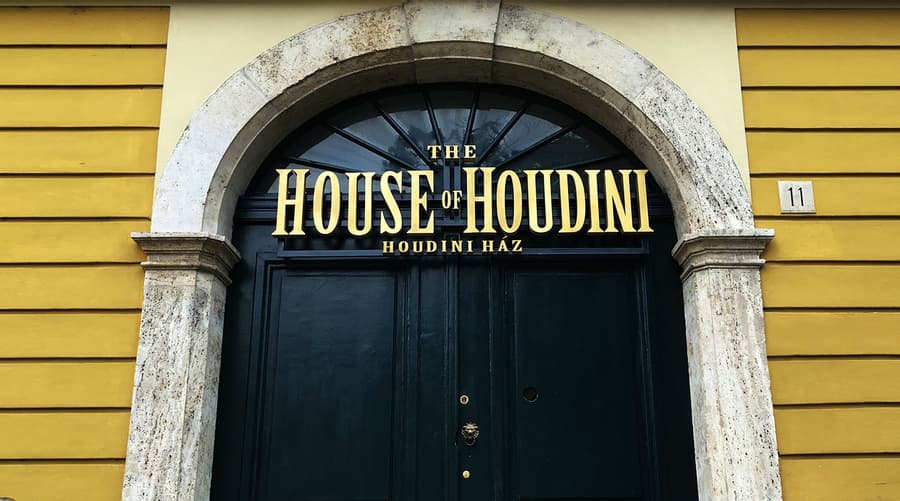 Unauthorized Houdini Show in Italy Faces Legal Challenge Over Intellectual Property Rights