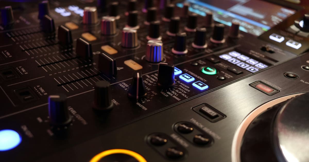 Hong Kong Forum Highlights City's Role as Global Business Connector Amid New International Dynamics