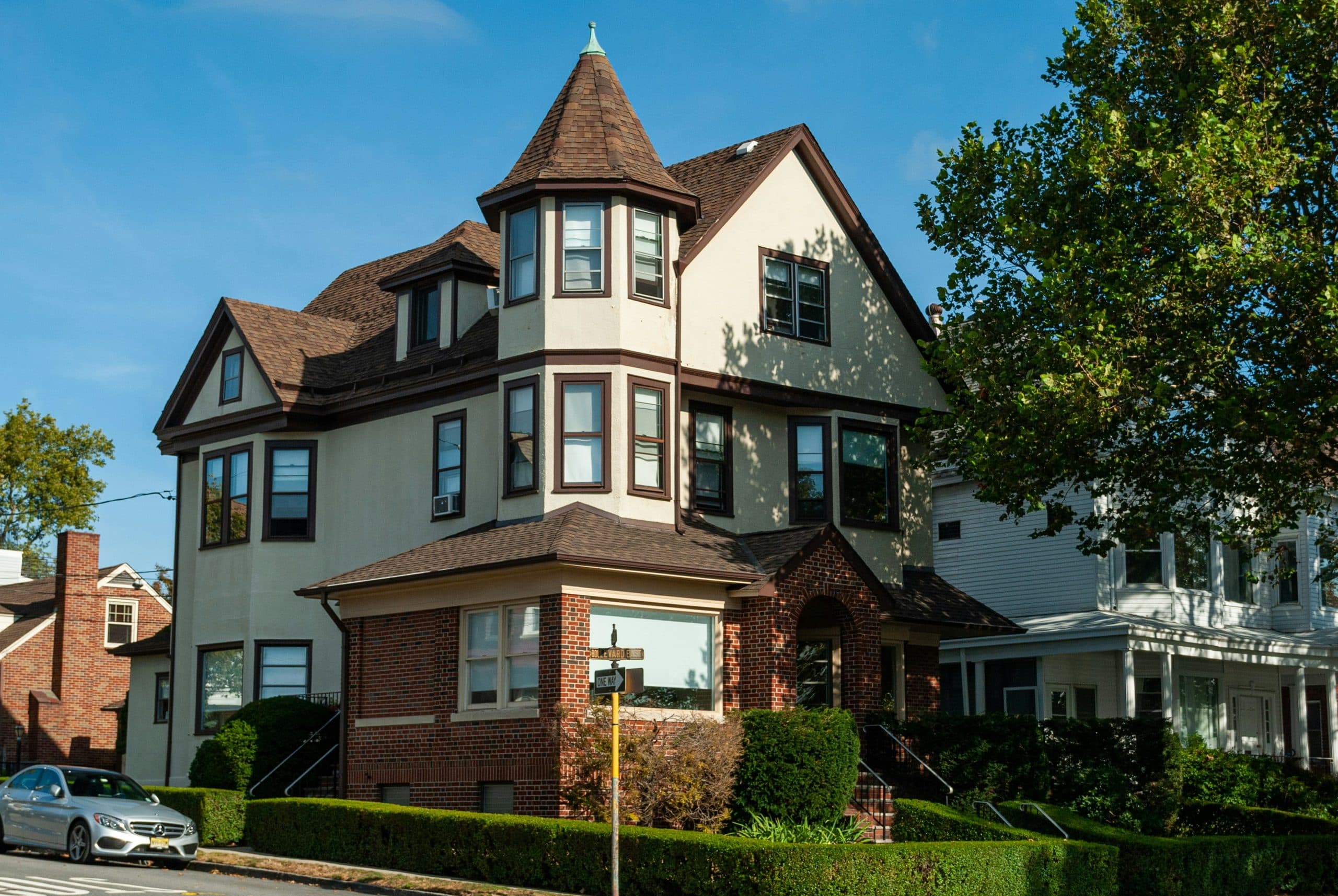 Maplewood Real Estate Market Mid-Year Review: Demand Outpaces Supply Across Essex County