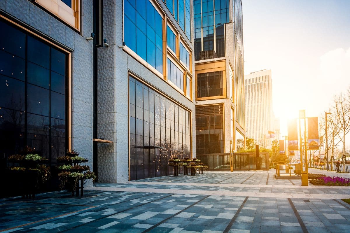 AI Collapses Commercial Real Estate Prospecting from Days to Minutes
