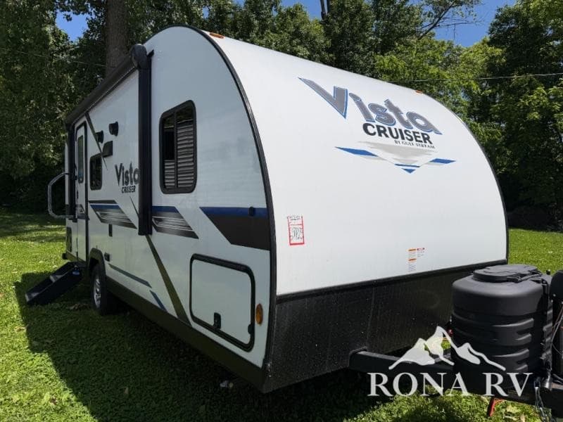 Rona RV LLC Expands Inventory with Gulf Stream Vista Cruiser and Dutchmen Voltage Toy Haulers in Ohio