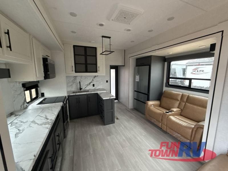 Fun Town RV Oklahoma City Expands Inventory of Toy Haulers and Fifth Wheels