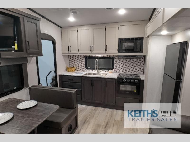 Viking and Keystone Travel Trailer Inventory Updated at Keith's Trailer Sales in Ontario