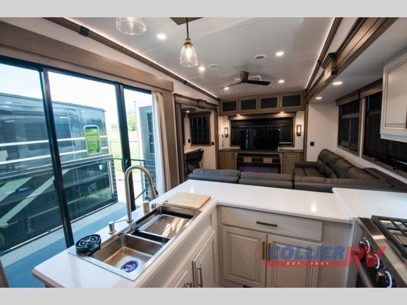 Collier RV Rockford Updates 2025 Inventory to Meet RV Demand in Illinois