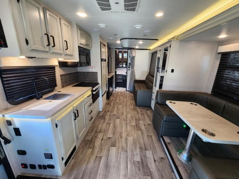 Hilltop Camper & RV Expands Pre-Owned RV Inventory Across Minnesota Locations