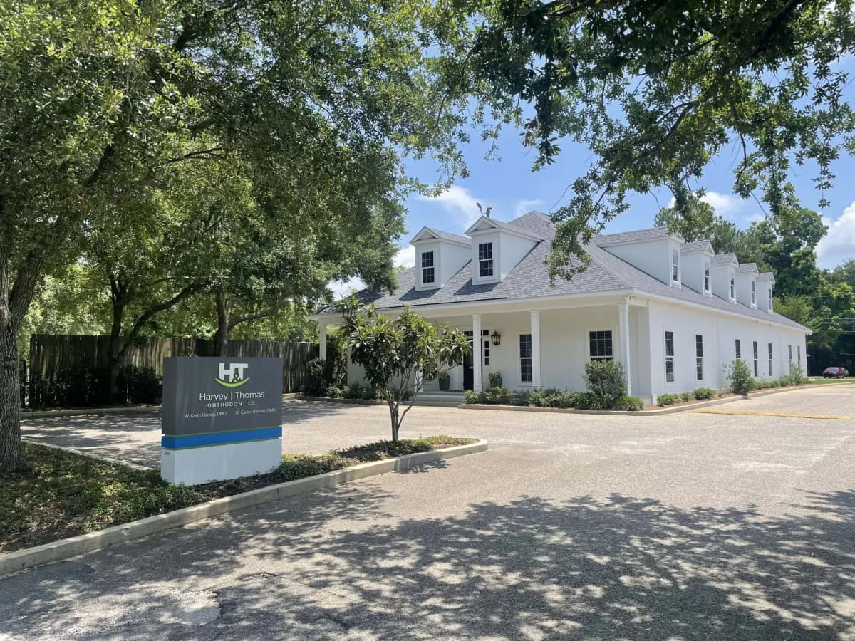 Harvey & Thomas Orthodontics in Fairhope, AL Offers Comprehensive Orthodontic Care