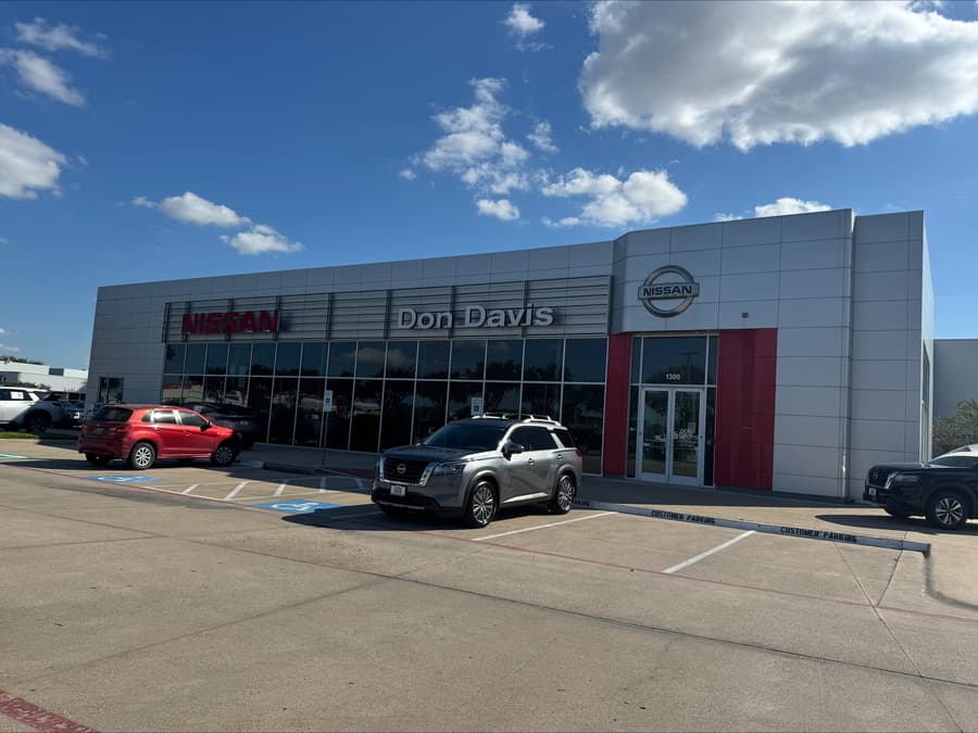 Clay Cooley Auto Group Acquires Don Davis Nissan, Expanding Presence in Arlington