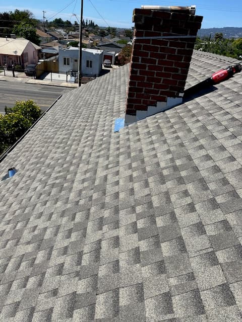 JR Roofing and Gutters Expands Comprehensive Services in San Leandro